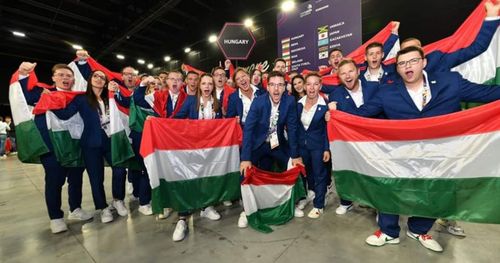 Beszélgetés a EuroSkills magyar versenyzőivel